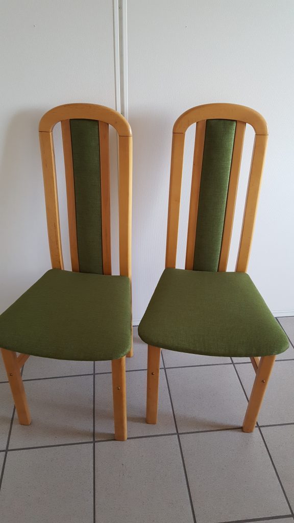 Ompolstring af spisestole efter billede.