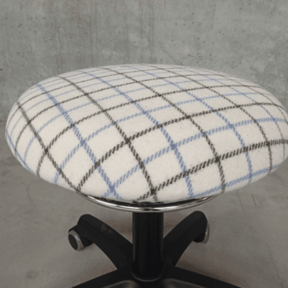Demo stol - Egholm Taburet Bold - Image 2